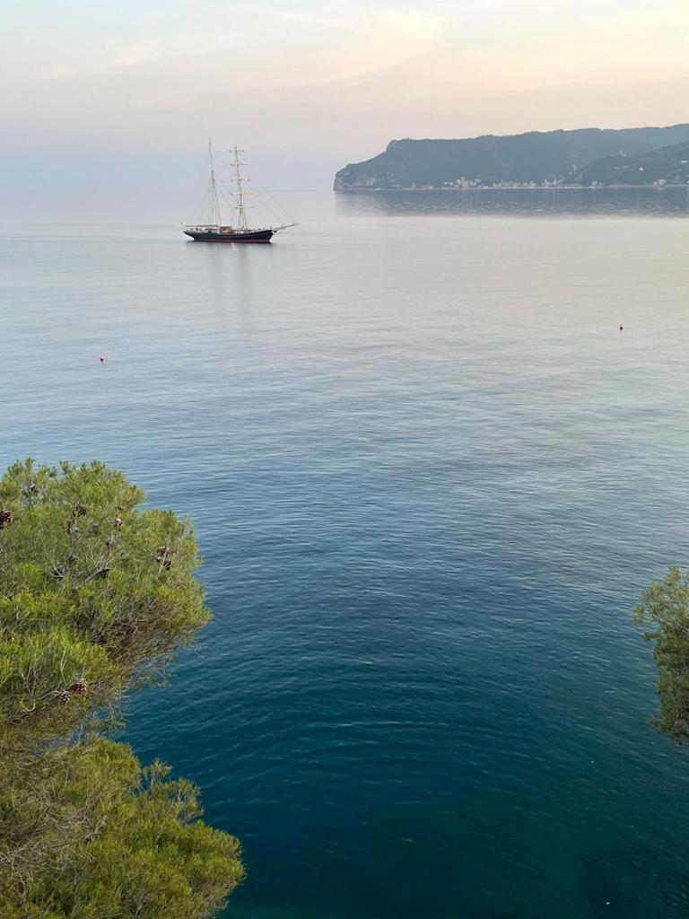 Una Finestra Sul Mare Home 1 贝尔杰吉 外观 照片